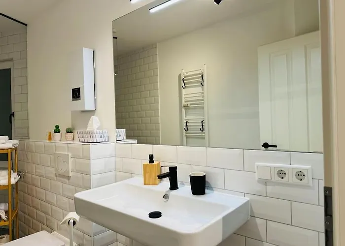 Klassen - Designer Fuer 6 - Zentral - 2x Kingsize Apartman *